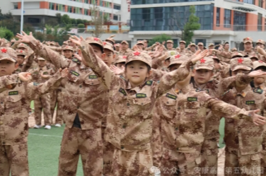 【学前教育宣传月】童心向军梦 快乐共成长——安康高新第五幼儿园开展庆六一系列活动（二）